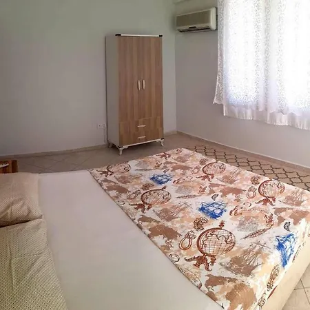 Apartment Fethiye Merkezde Ferah Ve Balkonlu 2+1 Daire